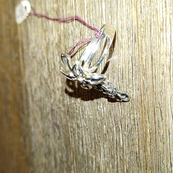 New Sterling silver Flower Ring Size 9 - Picture 2 of 8